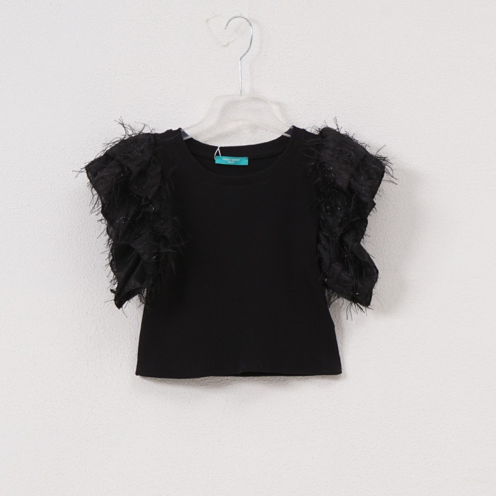 blouse with / ruffles