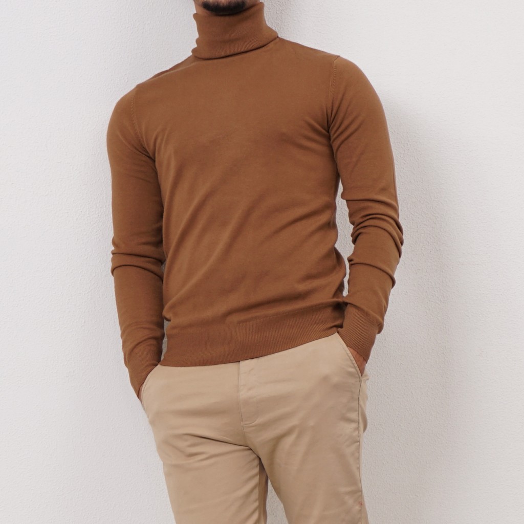 high-neck knit sweater with elastane