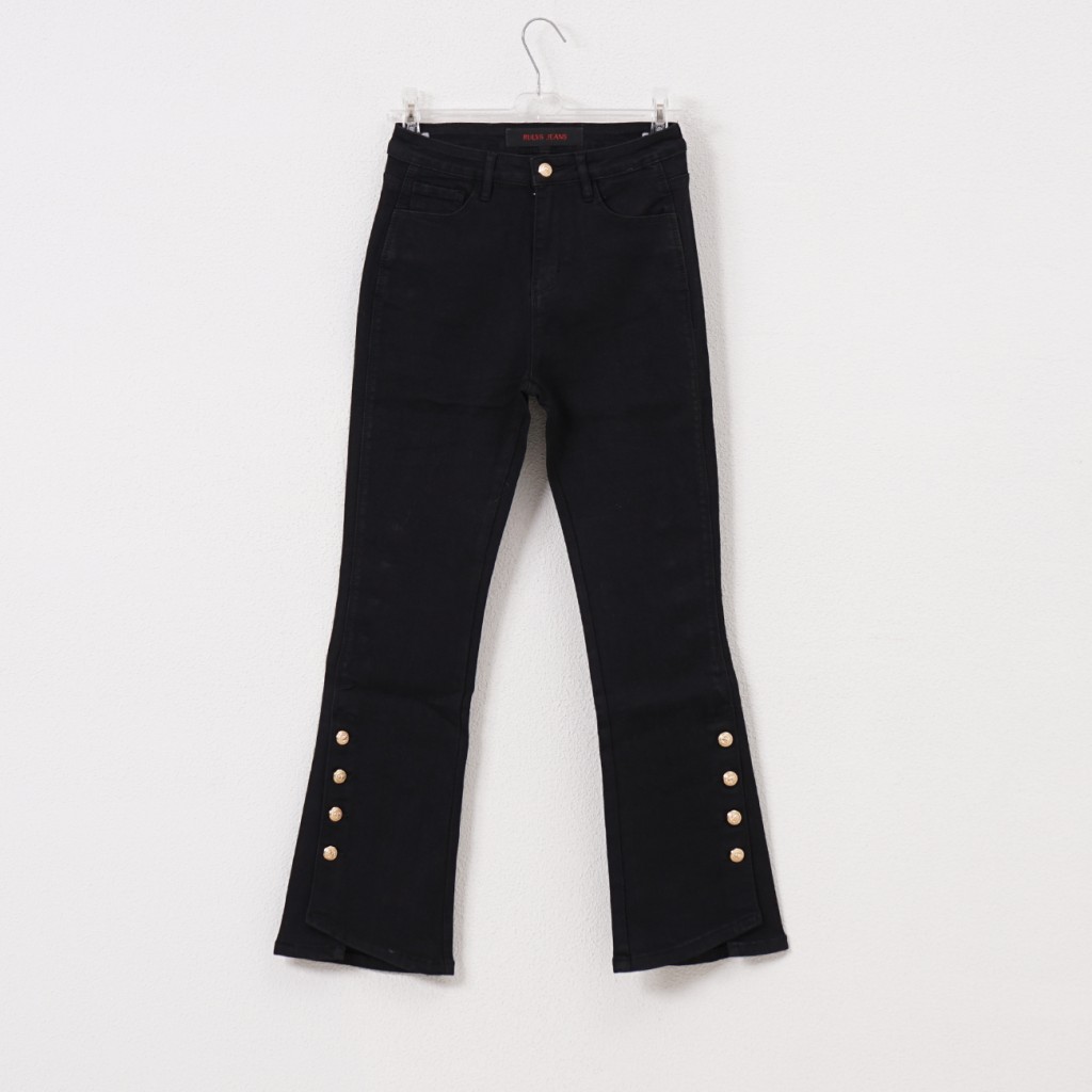 bell bottom pants with button