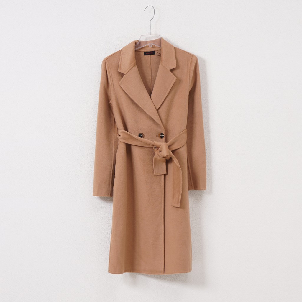 woolen wool overcoat with machine-finished interior trim