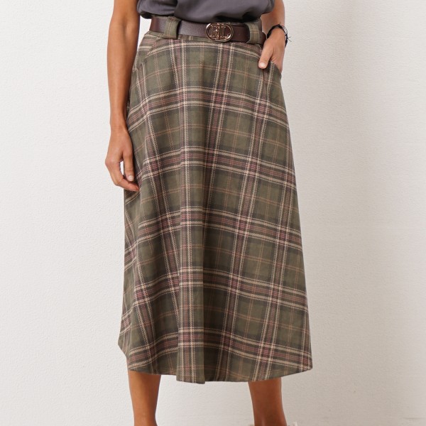 Peach skin flared skirt