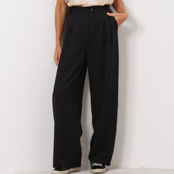 pantaloons with pleats