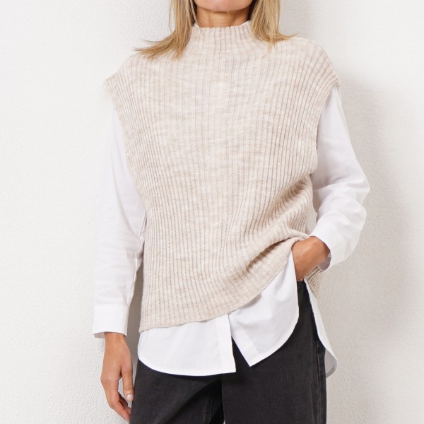 knit vest