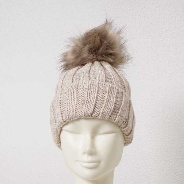 knitted hat with natural pompom