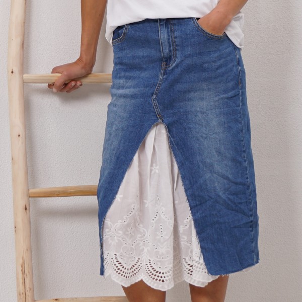 denim skirt with/English embroidery