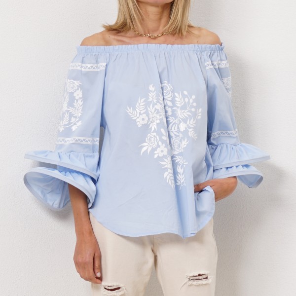 blouse with/ruffles