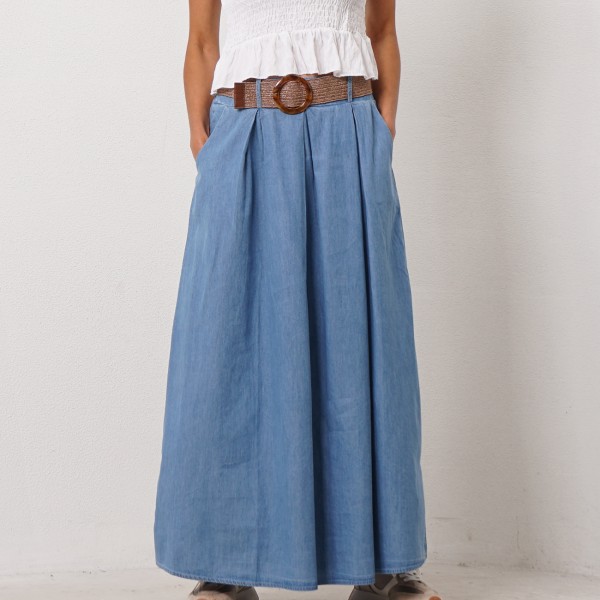 denim skirt with pleats