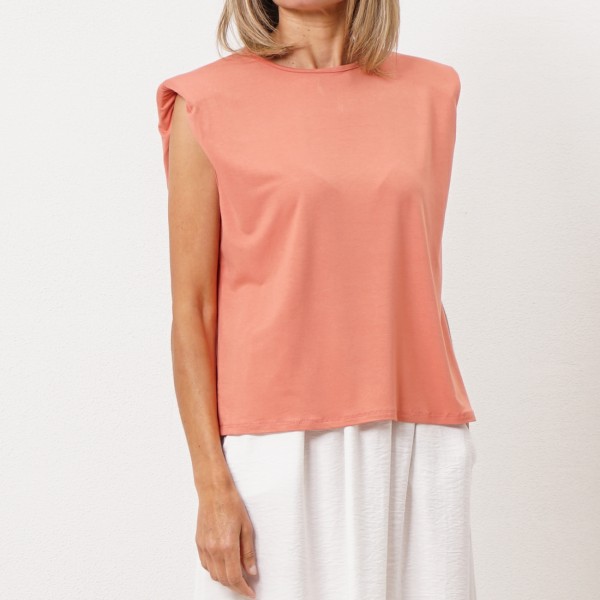 blouse with shoulder pads (padding)