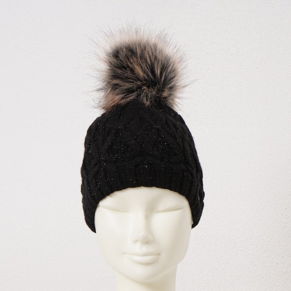 knitted hat with natural pompom (glitters)