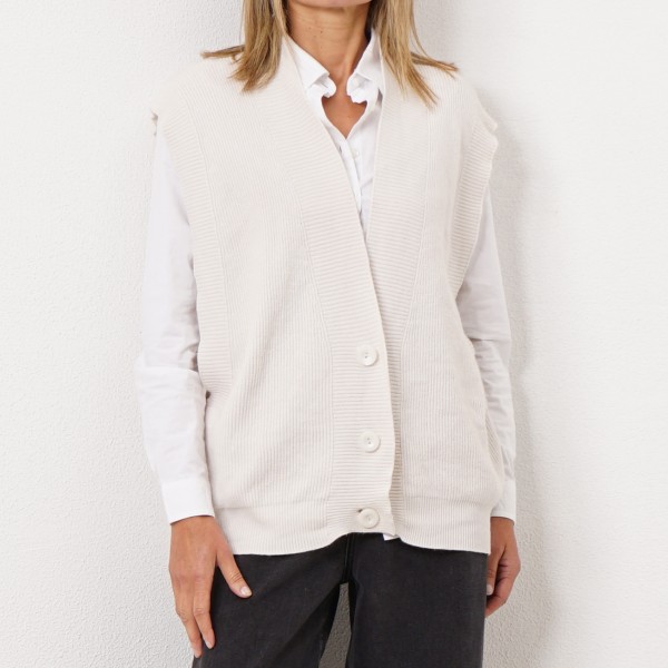 knit vest