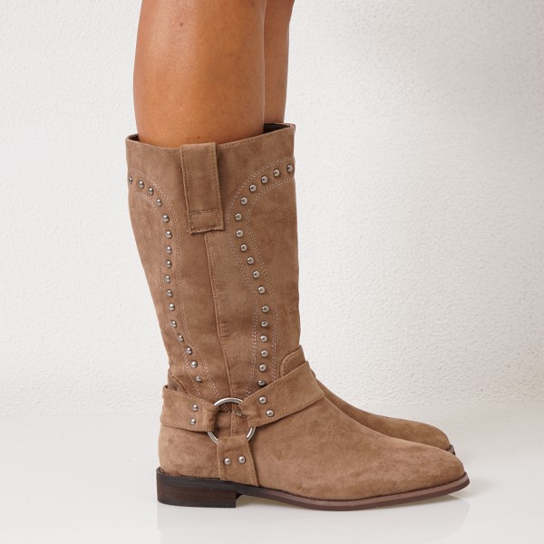 Suede boots with studs
