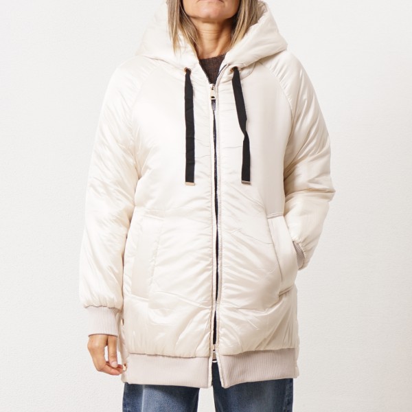 Hooded jacket with padding