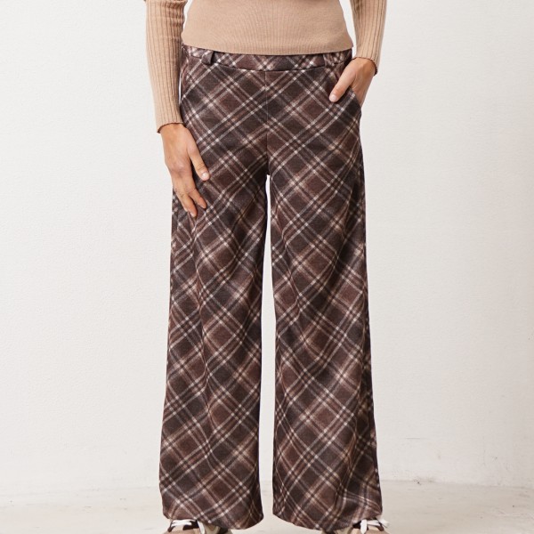 Wide-leg pants in knit fabric with elastane