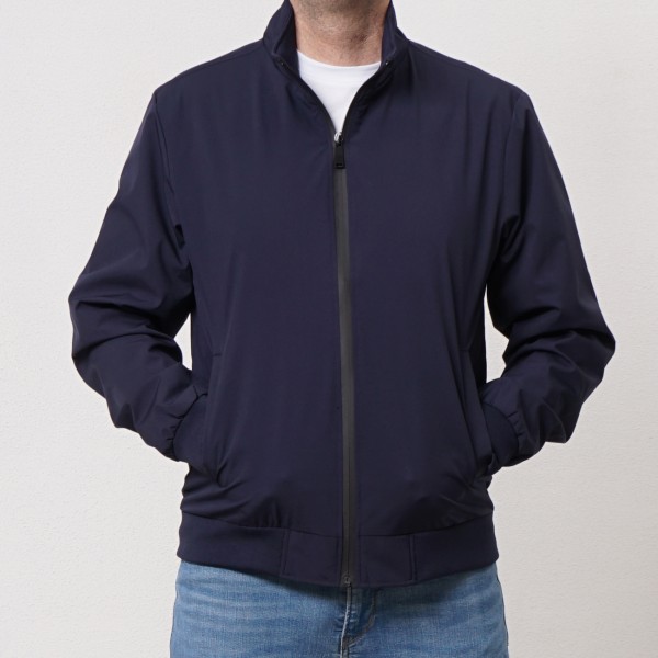 jacket with collar and mesh interior