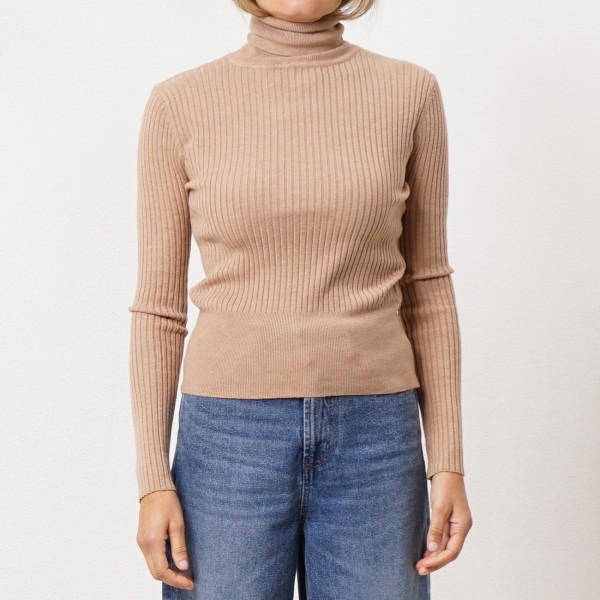 Ribbed knit sweater