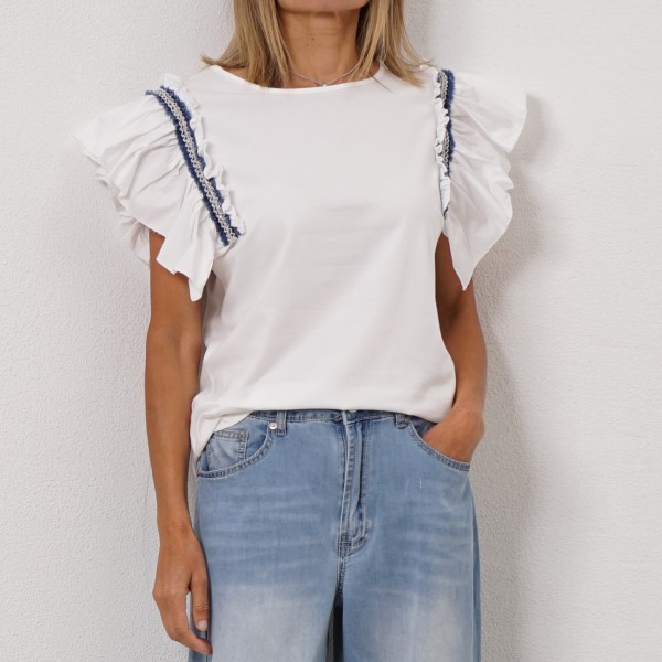 t shirt with application + ruffles