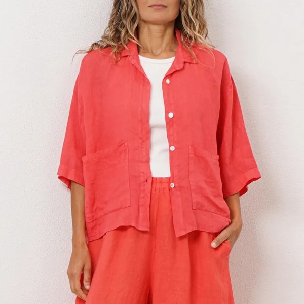 100% linen blouse with patch pockets (premium)