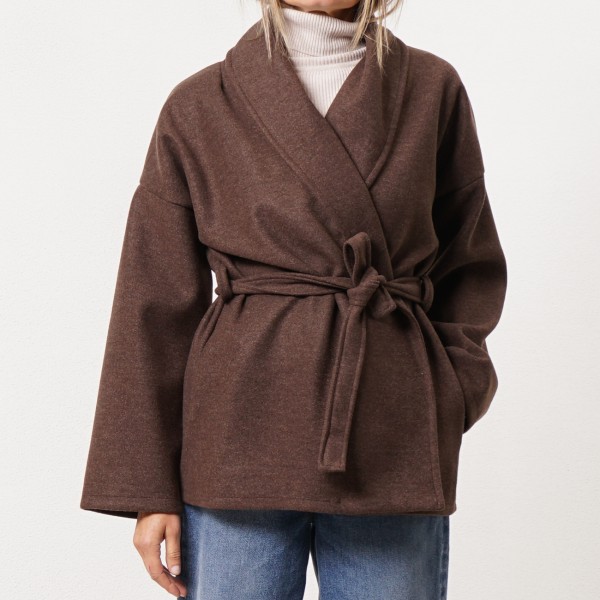 Farmhouse jacket with ruffled collar