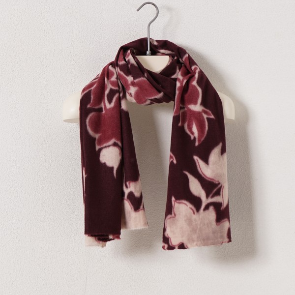 Soft-touch scarf