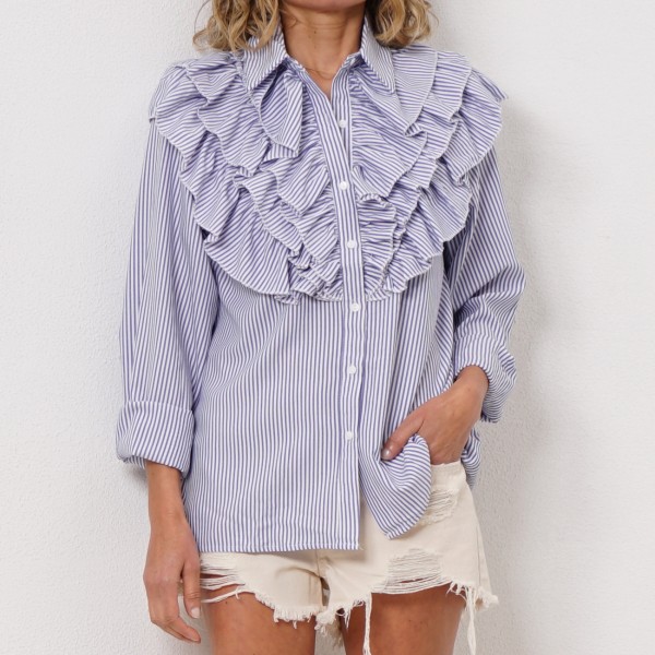 blouse with/ruffles
