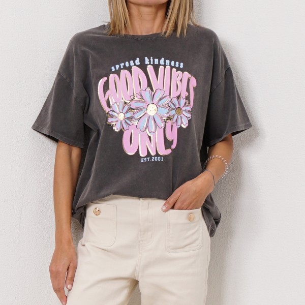 oversize vintage t shirt with print