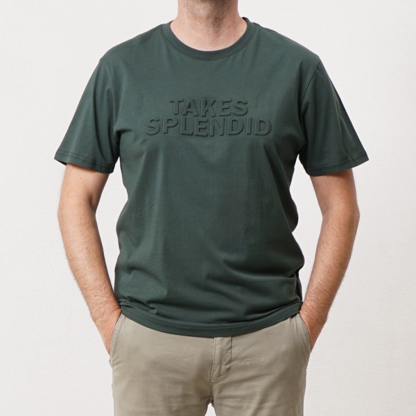 T-shirt with engraved logo