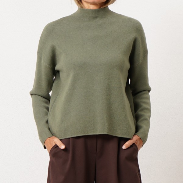 Knit sweater