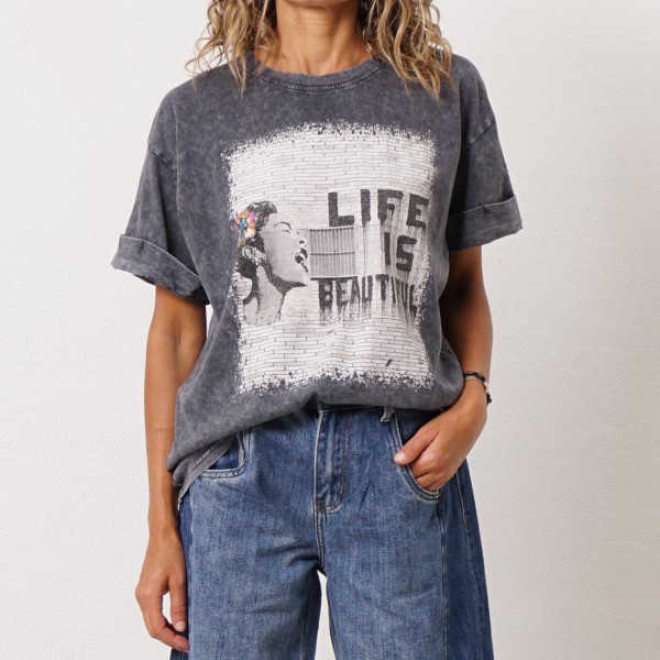 Vintage t-shirt with print