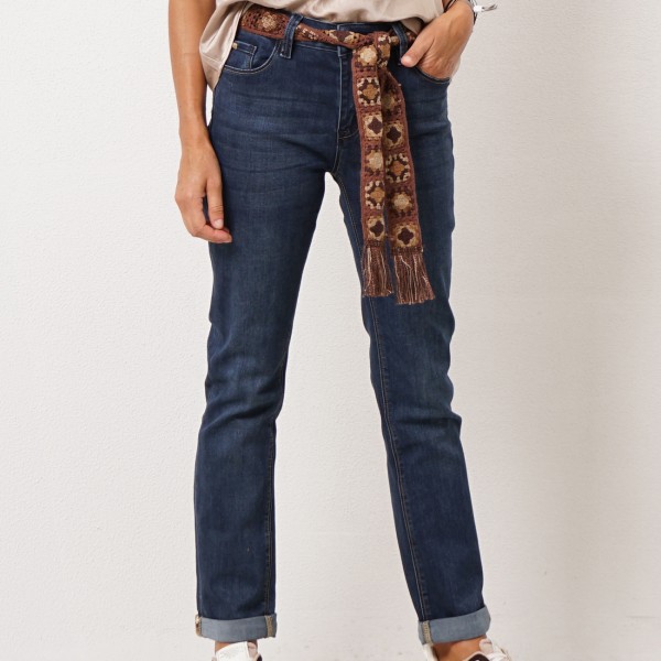 Push-up jeans with belt (crochet)