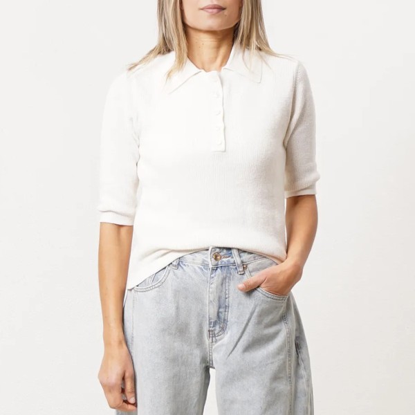 Knitted polo shirt with buttons