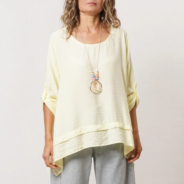 Crepe blouse with yarn