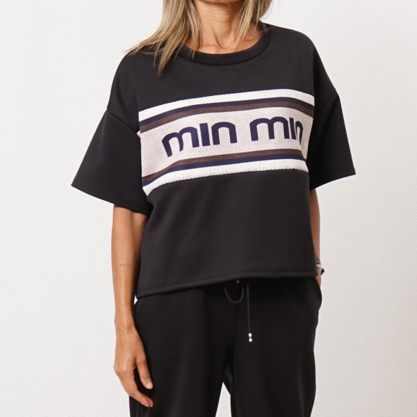 Shirt with neoprene print