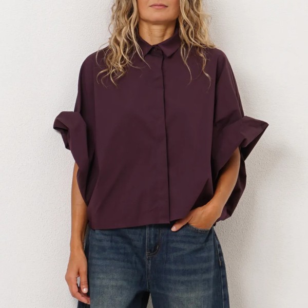 Poplin blouse with sleeves (gathered option)