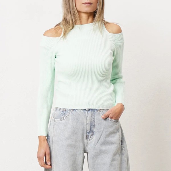 Ribbed knit sweater with off-the-shoulder design