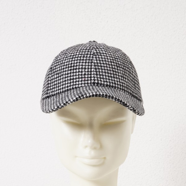 checkered cap