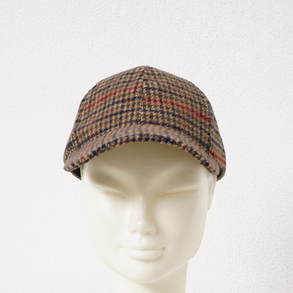 checkered cap