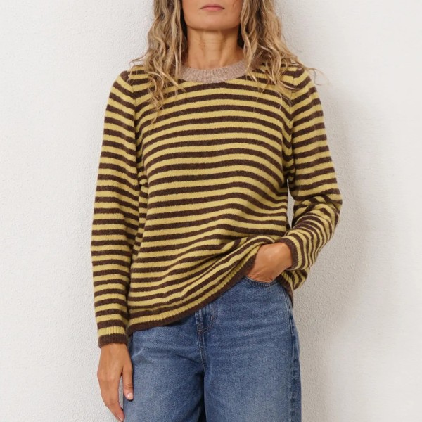 Wool knit sweater