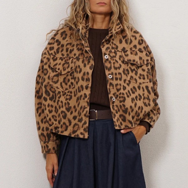 Jacket in twill fabric (animal print pattern)