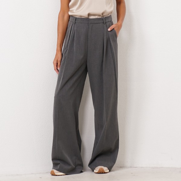 farm pantaloons with pleats