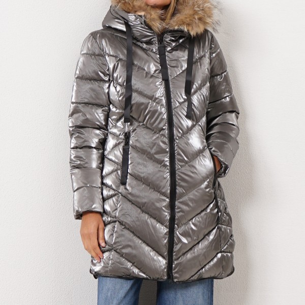 padded parka with natural fur (removable)