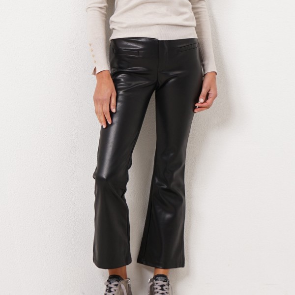 eco-leather bell-bottom pants