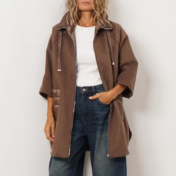 Jacket with a mix of fabrics