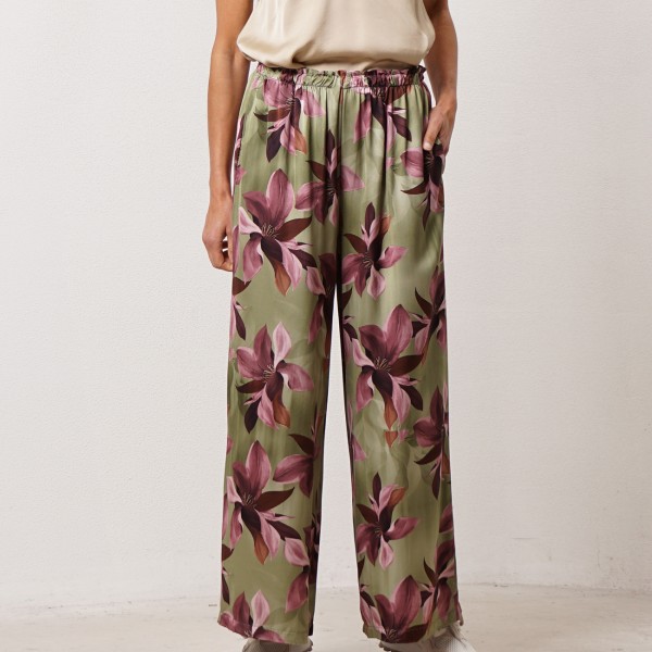Satin wide-leg pants with rayon (premium)