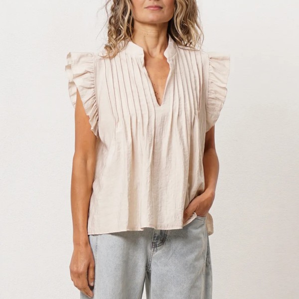 Viscose blouse with ruffles and pleats