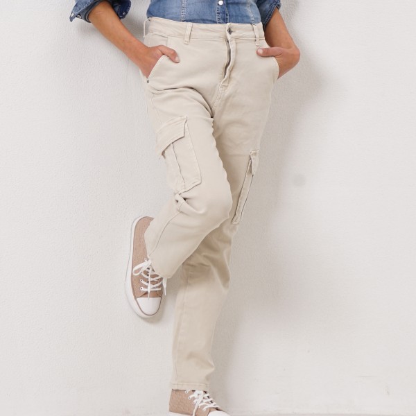 pants with side pockets