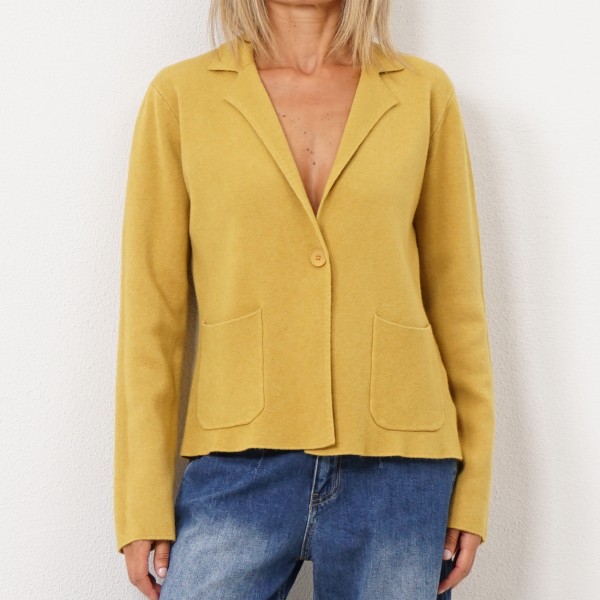 knitted coat (premium)