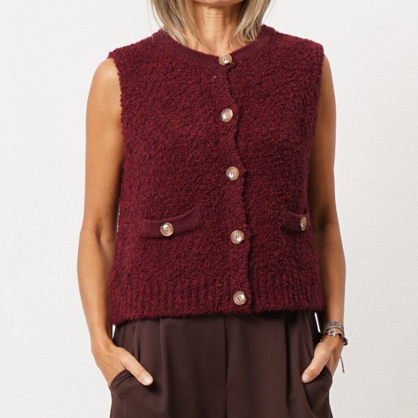 Knitted vest (caraculo)