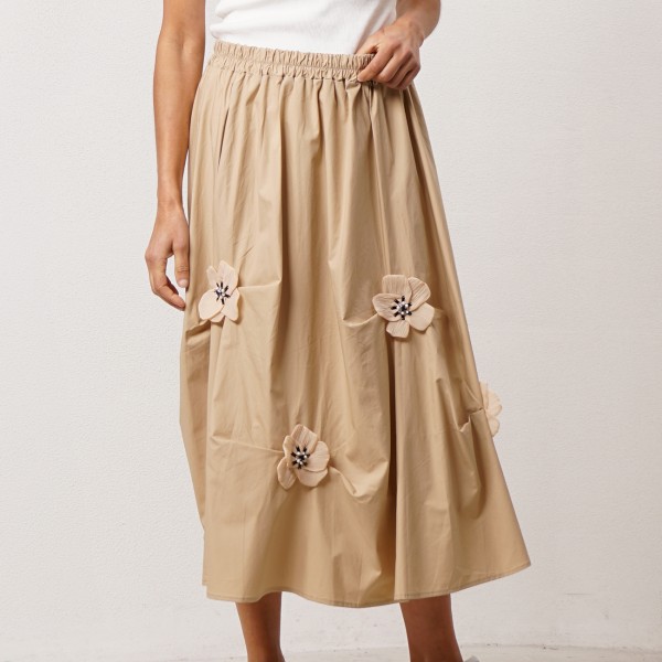 Cotton skirt with flower appliqué