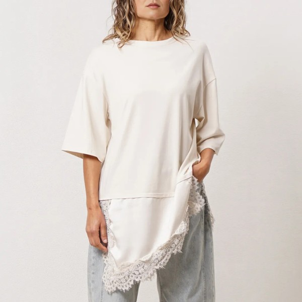 Vintage tunic with satin and lace appliqué (premium)