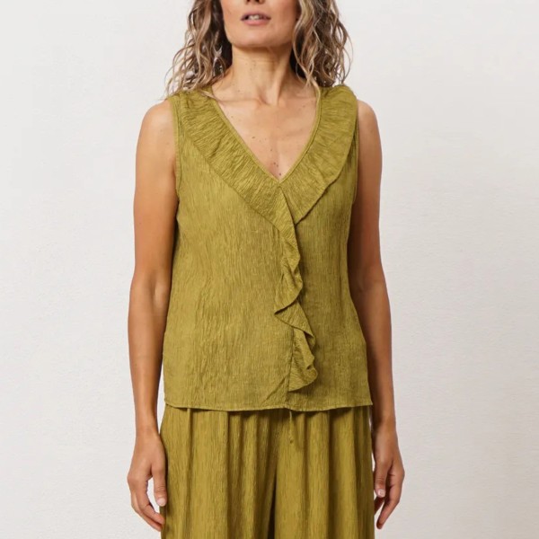 Blouse with ruffles in crepe fabric